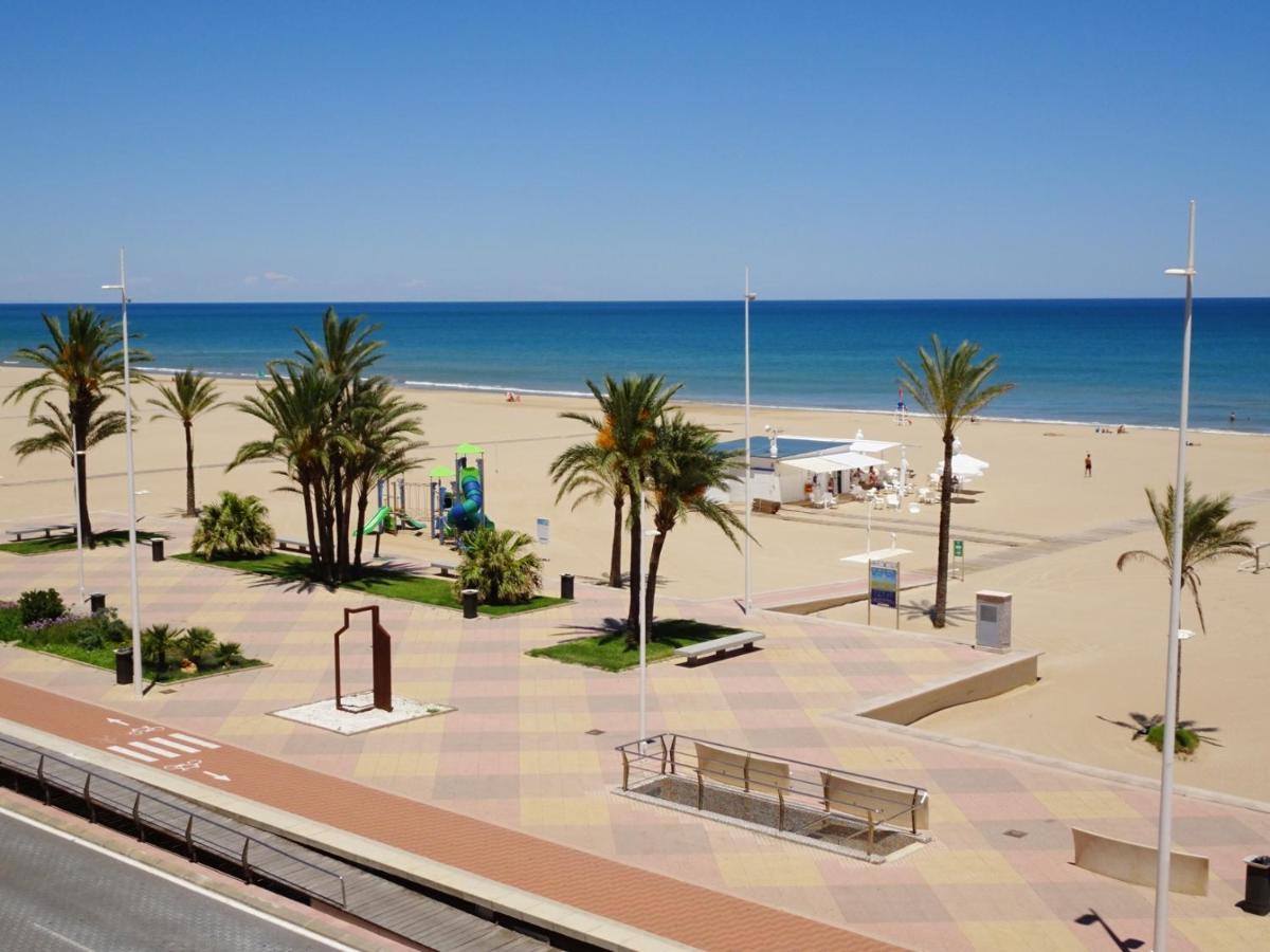 Neptuno 27 - Primera Linea De Playa Playa de Gandia エクステリア 写真